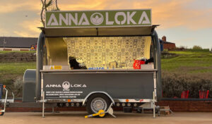 anna loka van