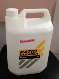 Toilet cleaning limescale removal
