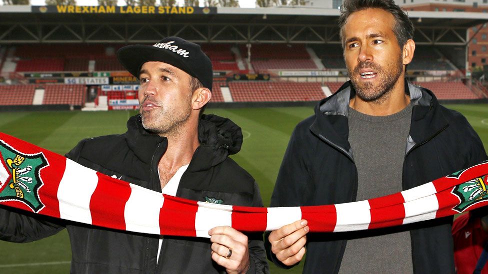 _122575802_ryan_reynolds_rob_mcelhenney_reuters