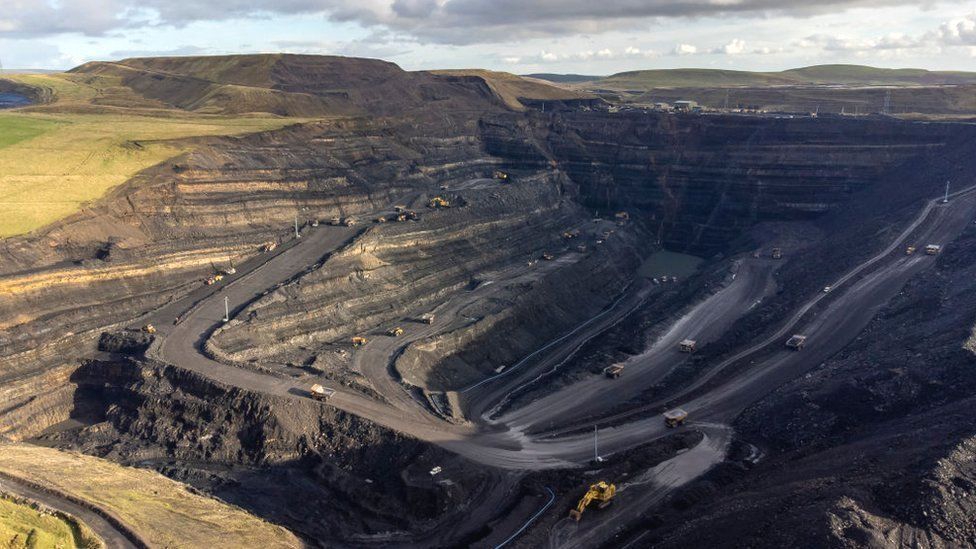 Open cast mine closure