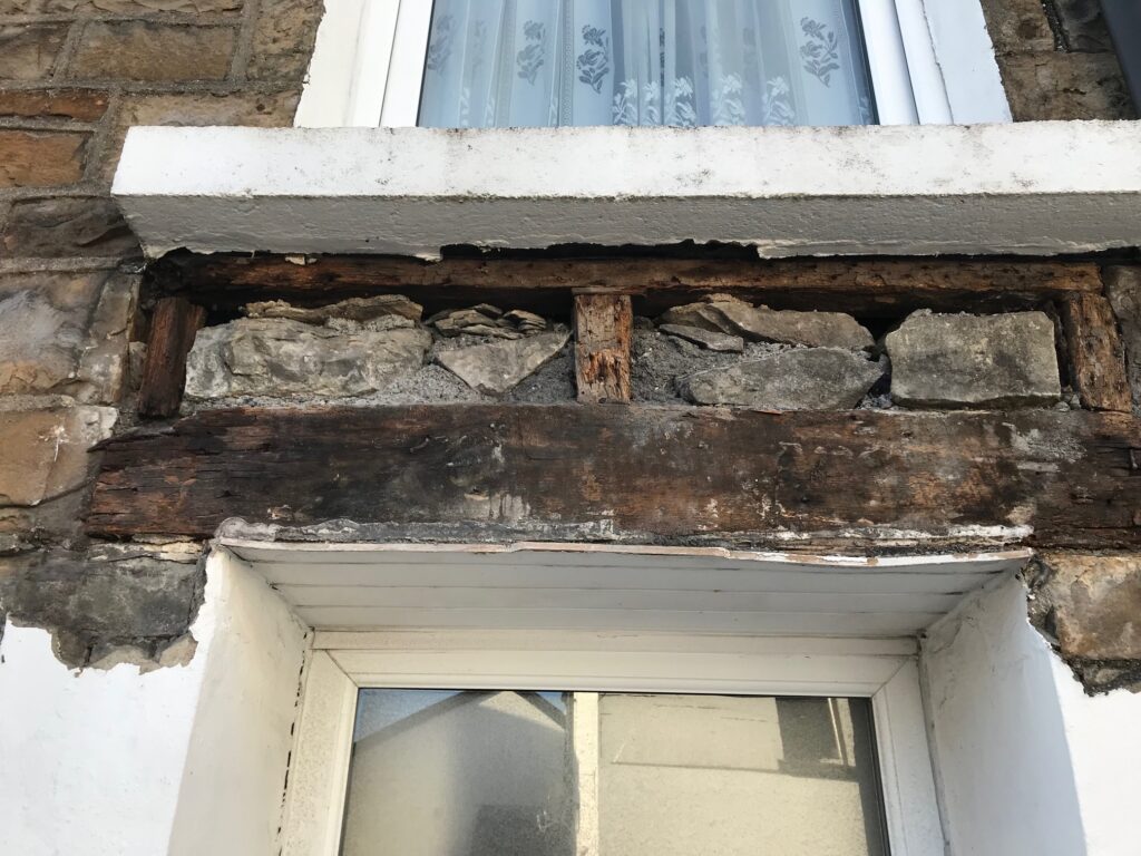 Wooden lintel replacement