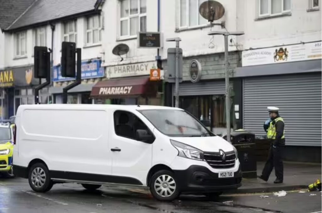 Police van incident cardiff